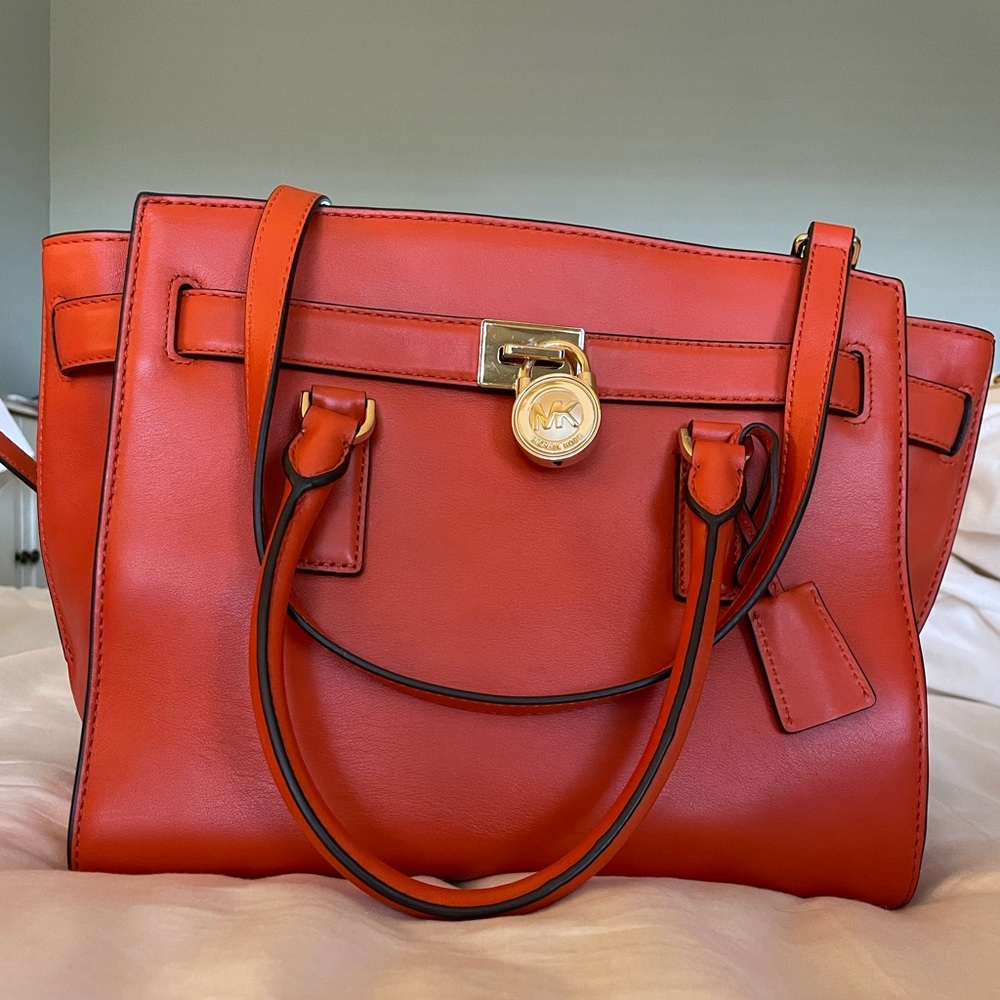 *SALE* Michael Kors MK Hamilton Purse - Picture 2 of 14